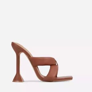 Next level-square toe twisted cross strap heels